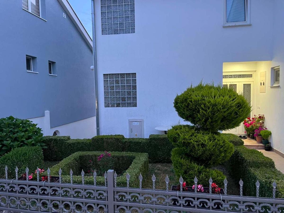 Kasneci Apartments Ulcinj Eksteriør bilde